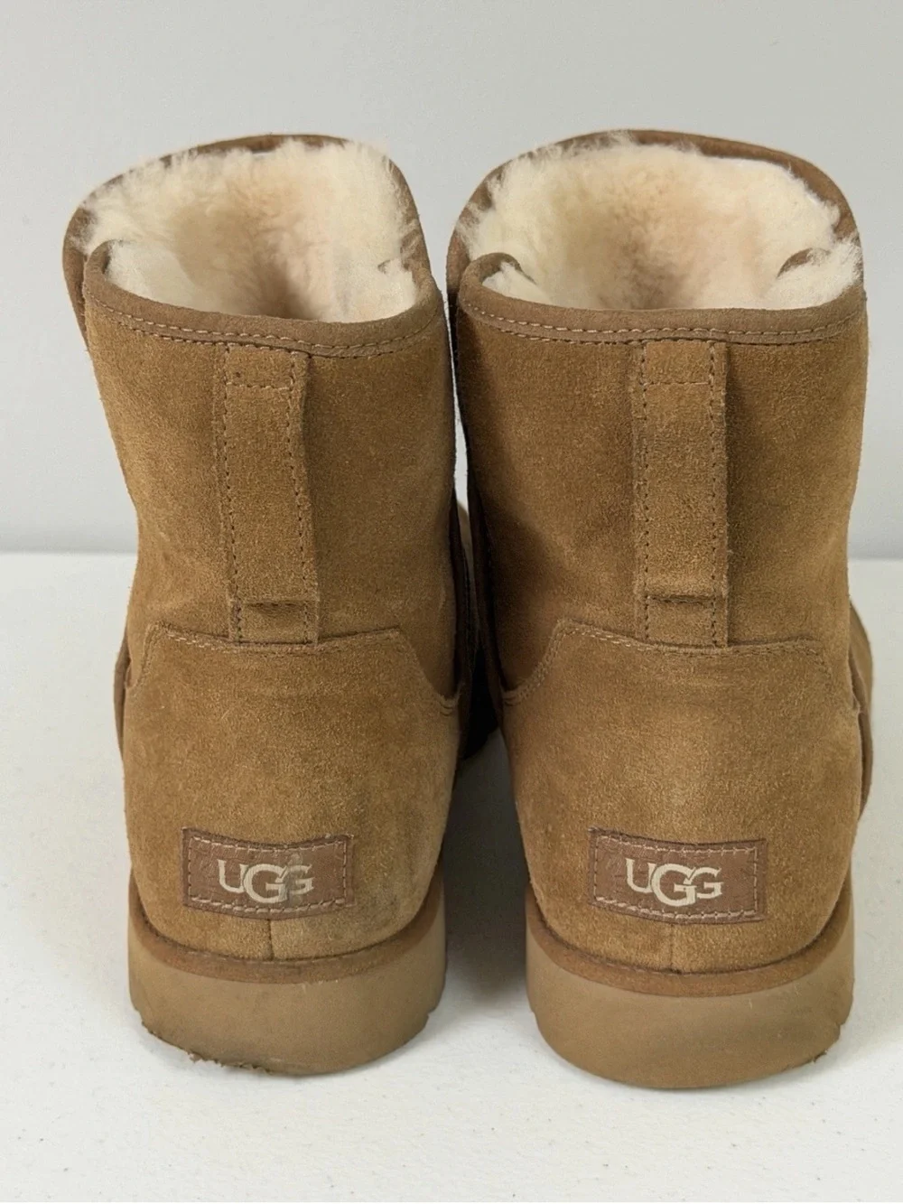 UGG Women’s Cory Il Genuine Shearling Lined Boots Chestnut Brown Size 10